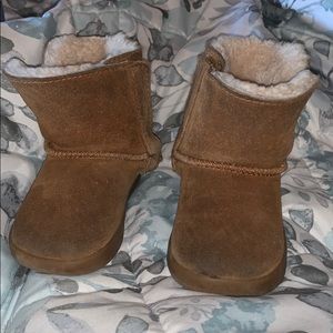 toddler uggs size 5